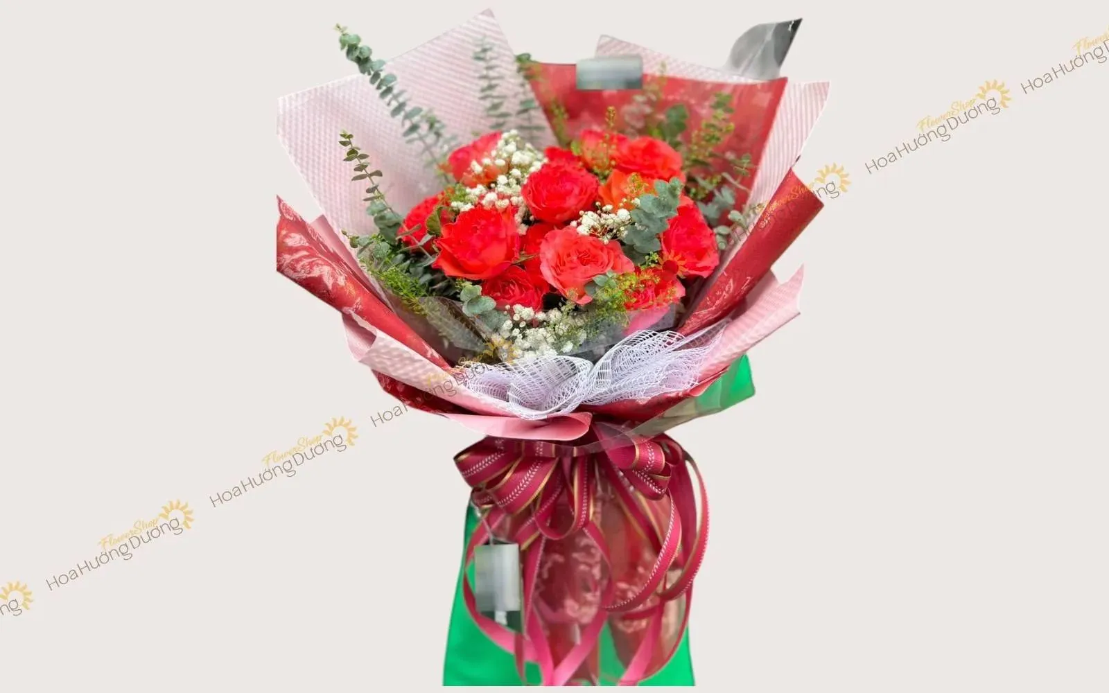 Hoa hồng đỏ chúc mừng tốt nghiệp