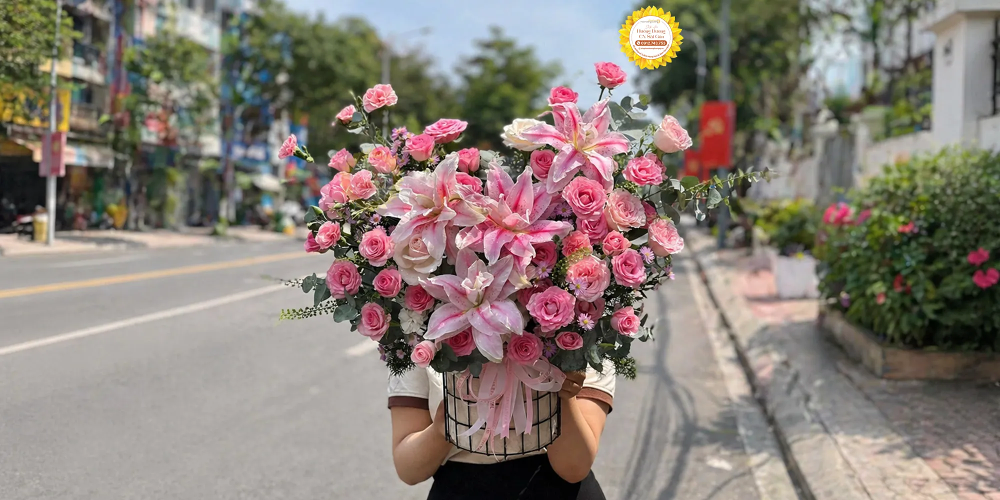 Ý nghĩa hoa ly hồng: Vẻ đẹp nữ tính, lãng mạn và ngọt ngào